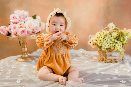 代怀生子好找吗宝宝多大可以吃水果