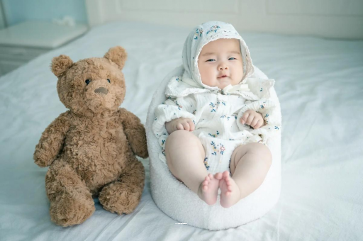 代怀生子好找吗宝宝摇头是怎么回事
